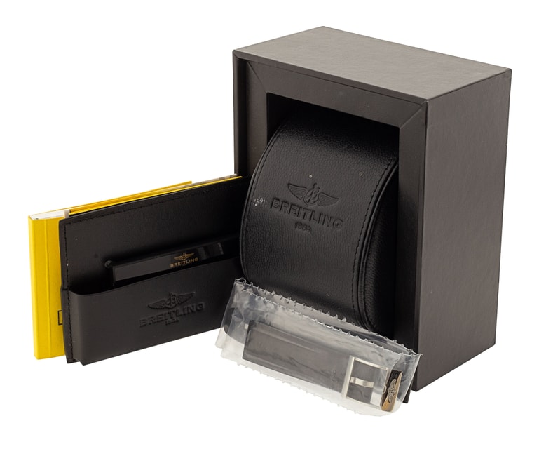 Breitling Chronomat 44 AB0110 Image 4